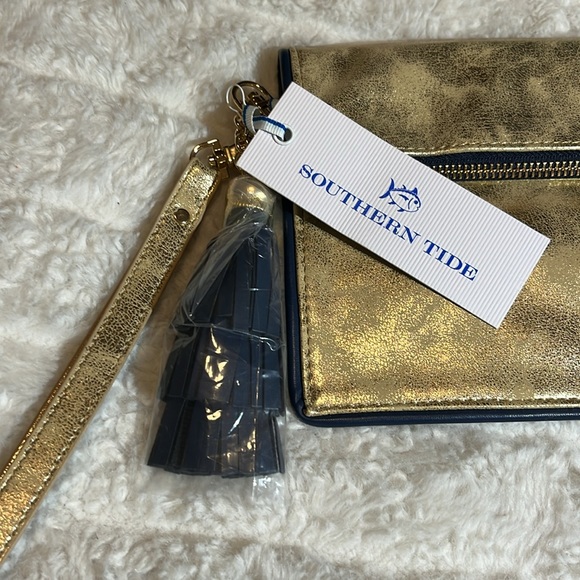 NWT SOUTHERN TIDE gold cracked clutch - Picture 2 of 7